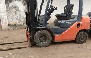 Machine de parpaing